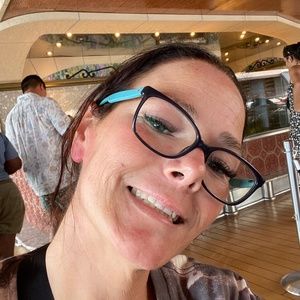 Meet your Posher, Kristi